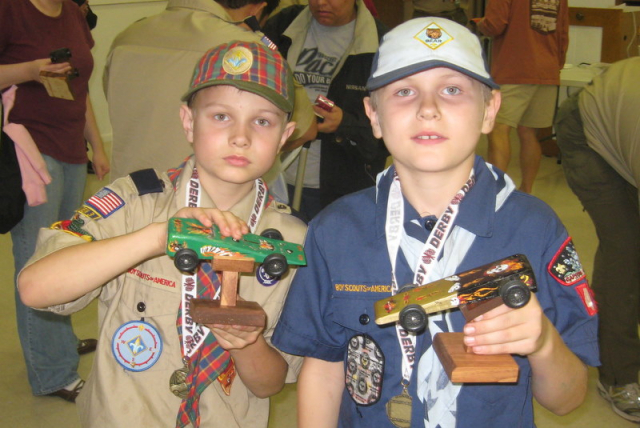 2010-Pack409-Blue-n-Gold - 251.jpg